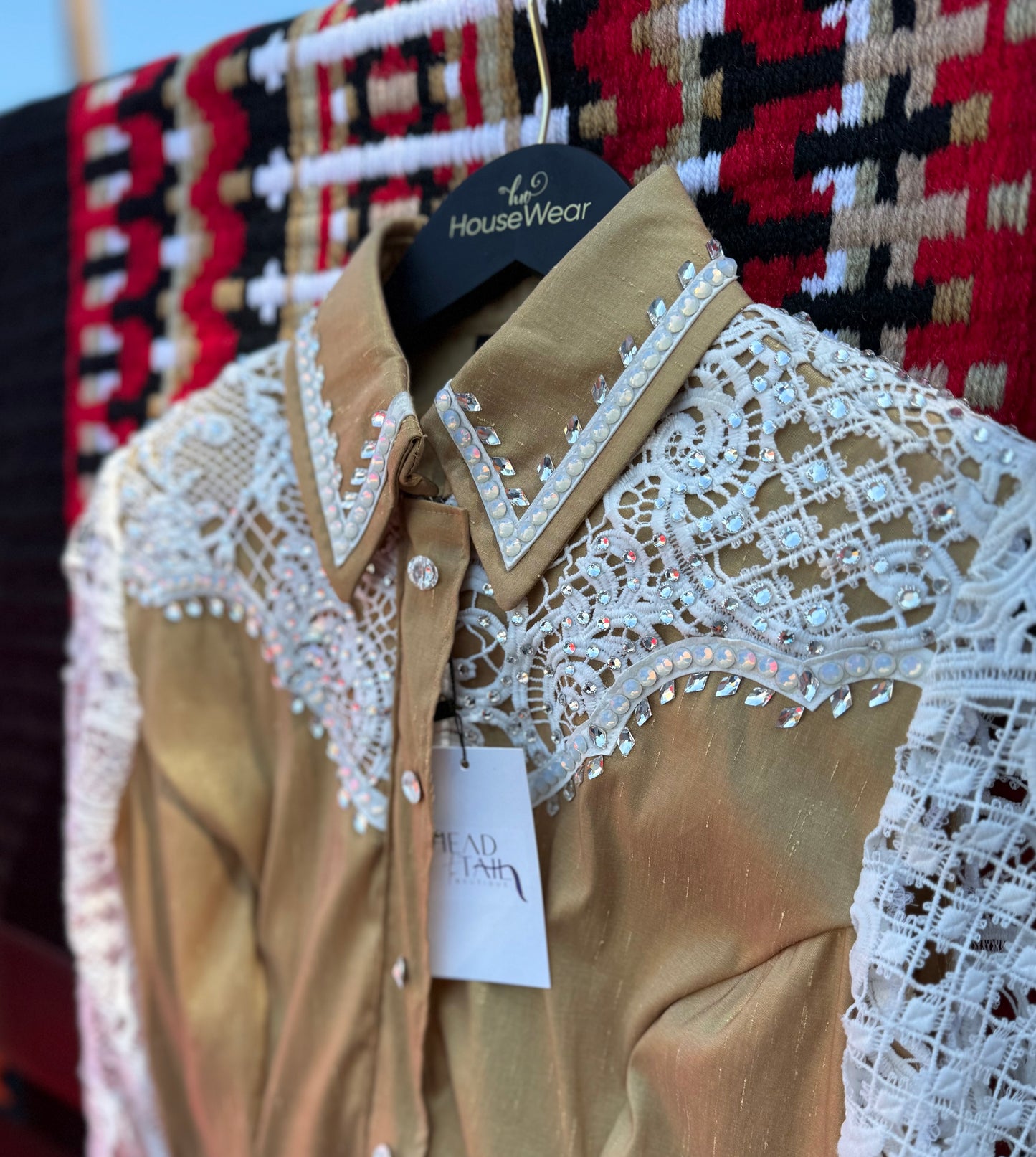Housewear Show Clothing Gold & Lace Day Shirt - Small/Medium