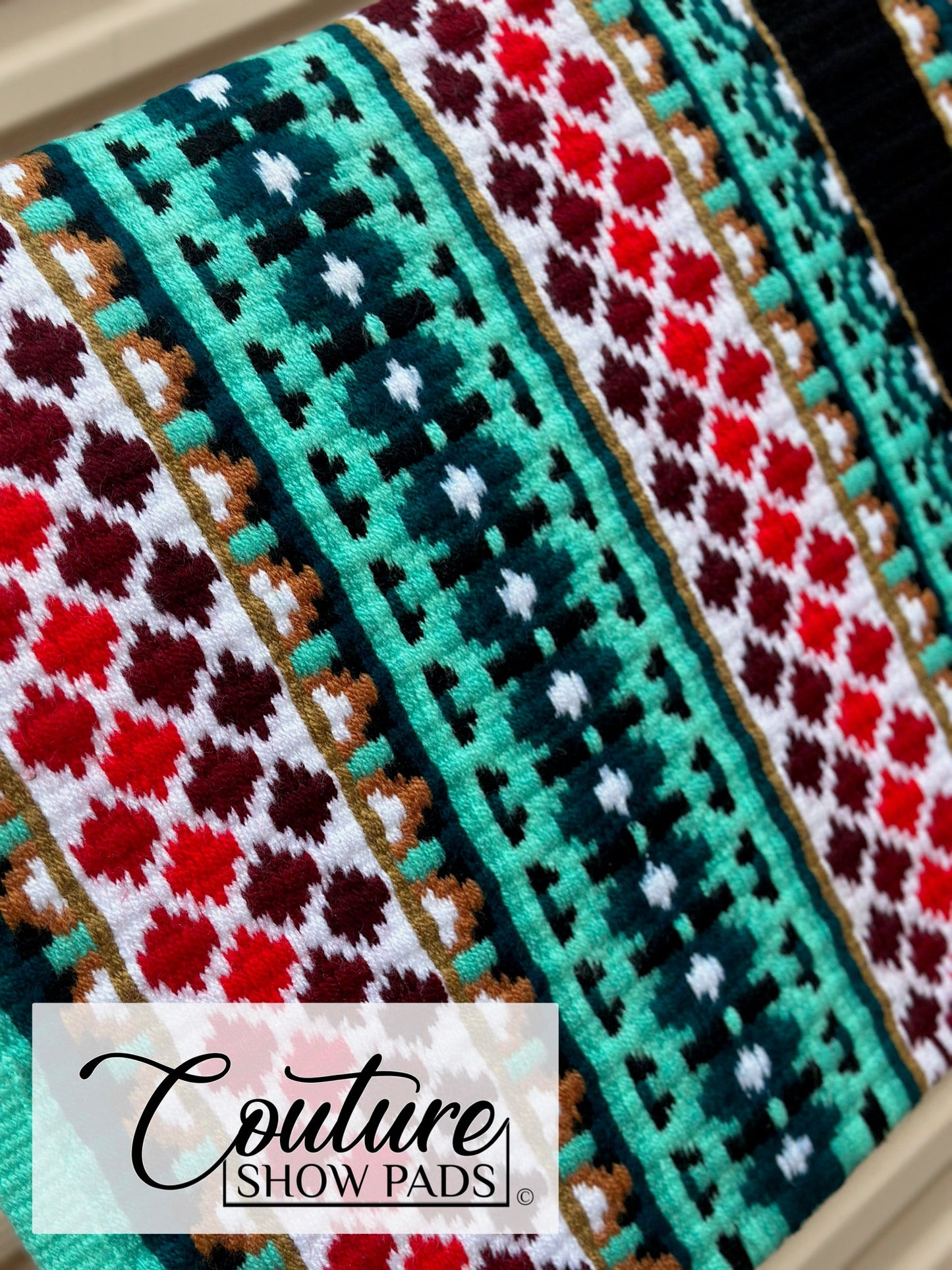 Aztec Mint to Be Couture Show Pad