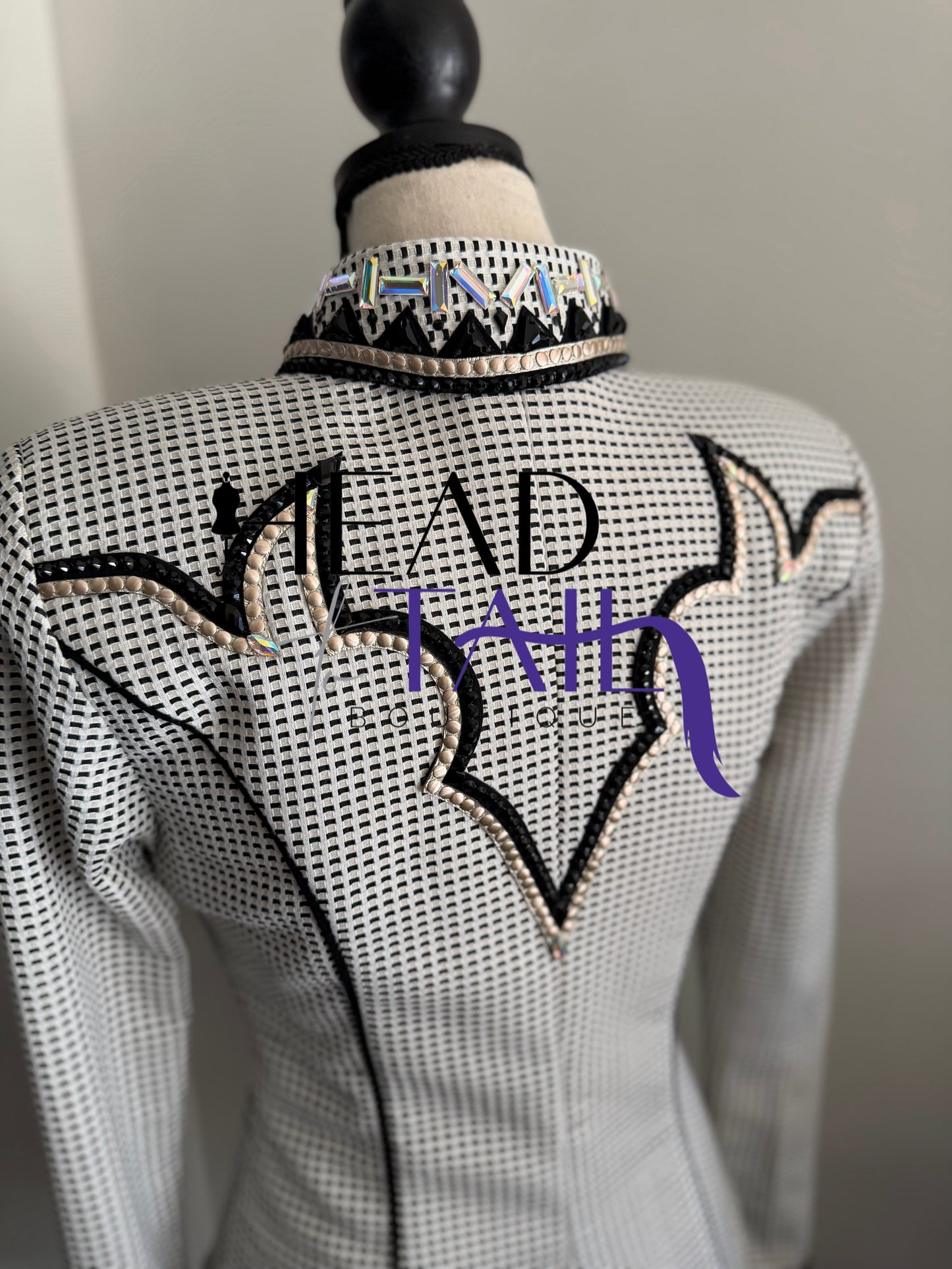 Lindsey James Platinum, Black & Gold Print Print & Yoke- Small/Medium