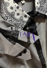 Load image into Gallery viewer, HouseWear Tailored Collection White &amp; Black Print - Medium
