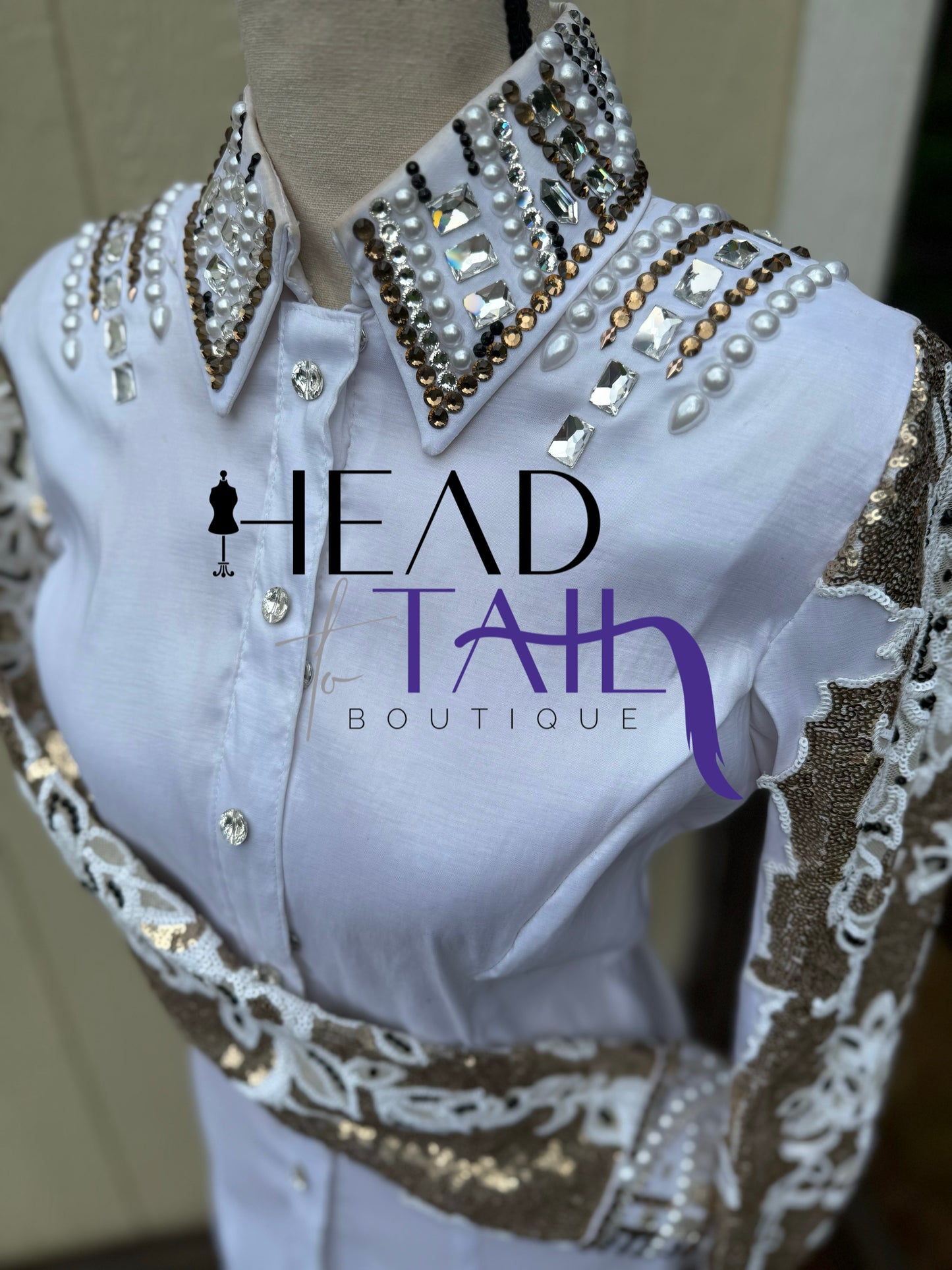 Housewear Show Clothing White, Black & Gold Day Shirt - Medium - FINAL SALE