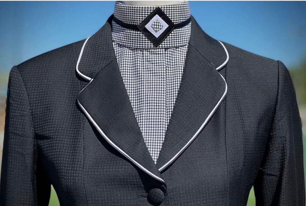 White & Black Houndstooth - Thick Black Stripe & Thick Black Piping - Size 40