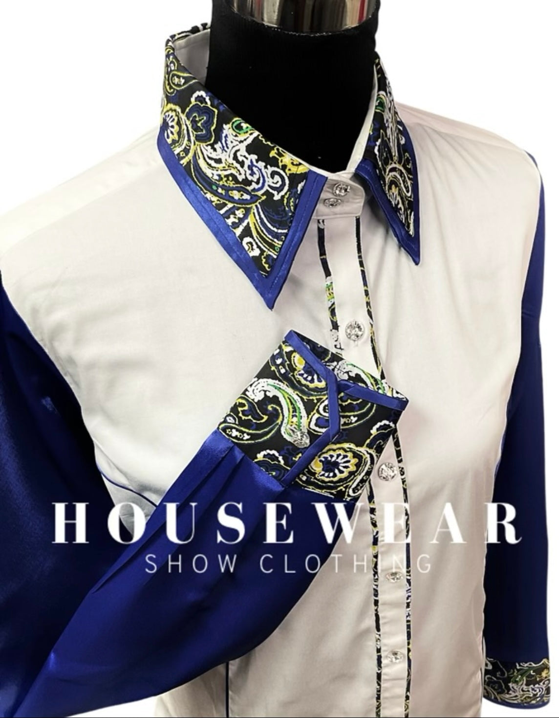 HouseWear Tailored Collection White w/Blue & Yellow Floral- Large