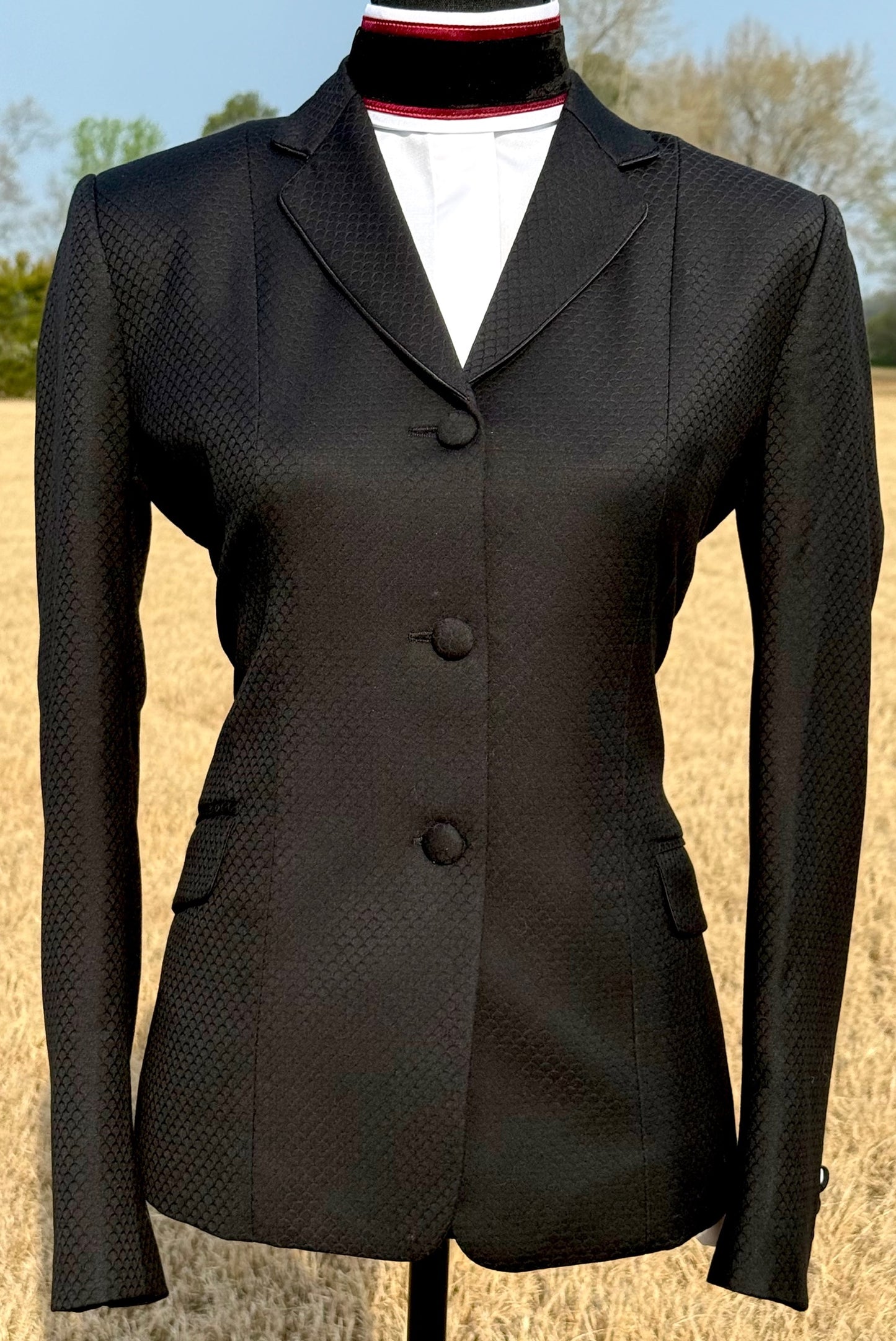 Boo Yah Black w/ Black&White Piping  - Size 8