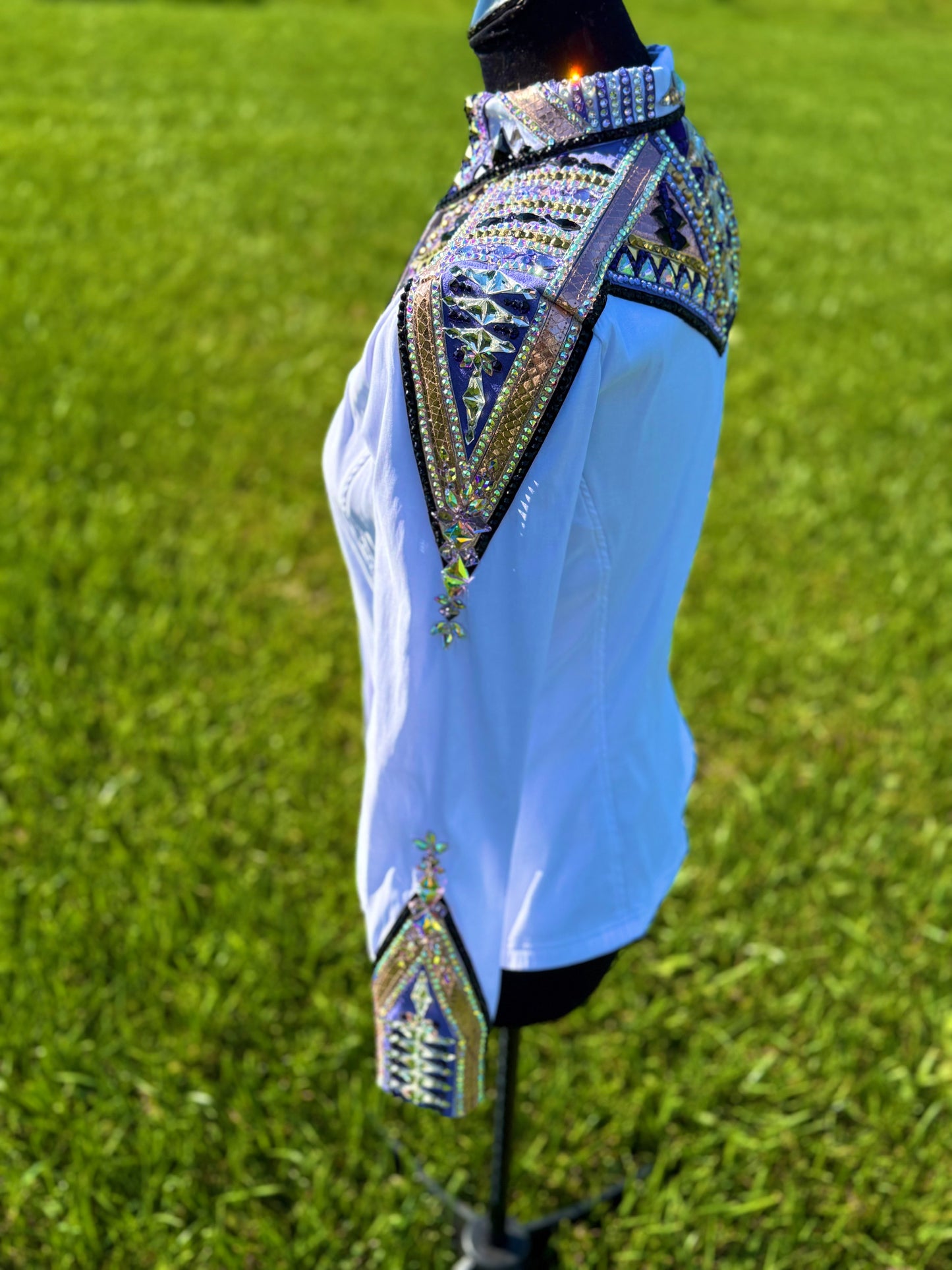 Kara Langeland White, Lilac & Gold 1/2 Sleeve - Medium/Large