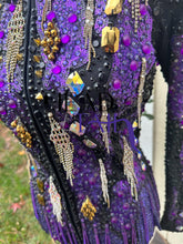 Load image into Gallery viewer, Trudy Black Label Purple &amp; Gold Jacket - Appx Size 6
