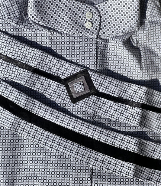 White & Black Mini Square Print w/ Black Ribbon Piping & Black/White Filled Pattern Diamond Collars - Size 34