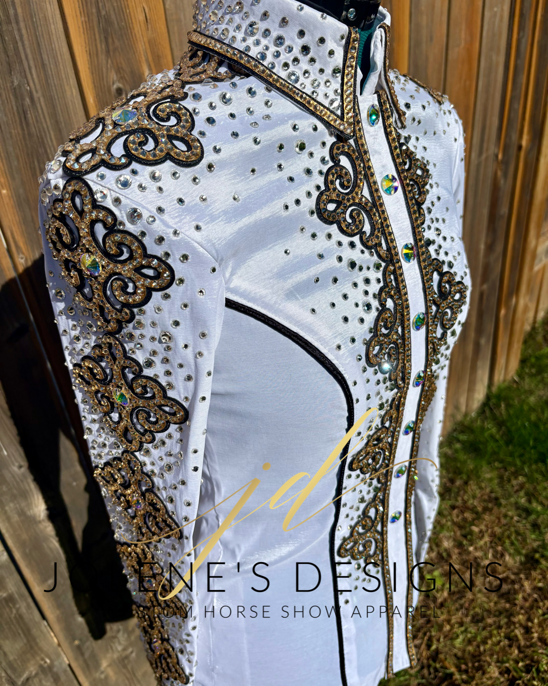 Jolene's Designs White and Gold Day Shirt - Small