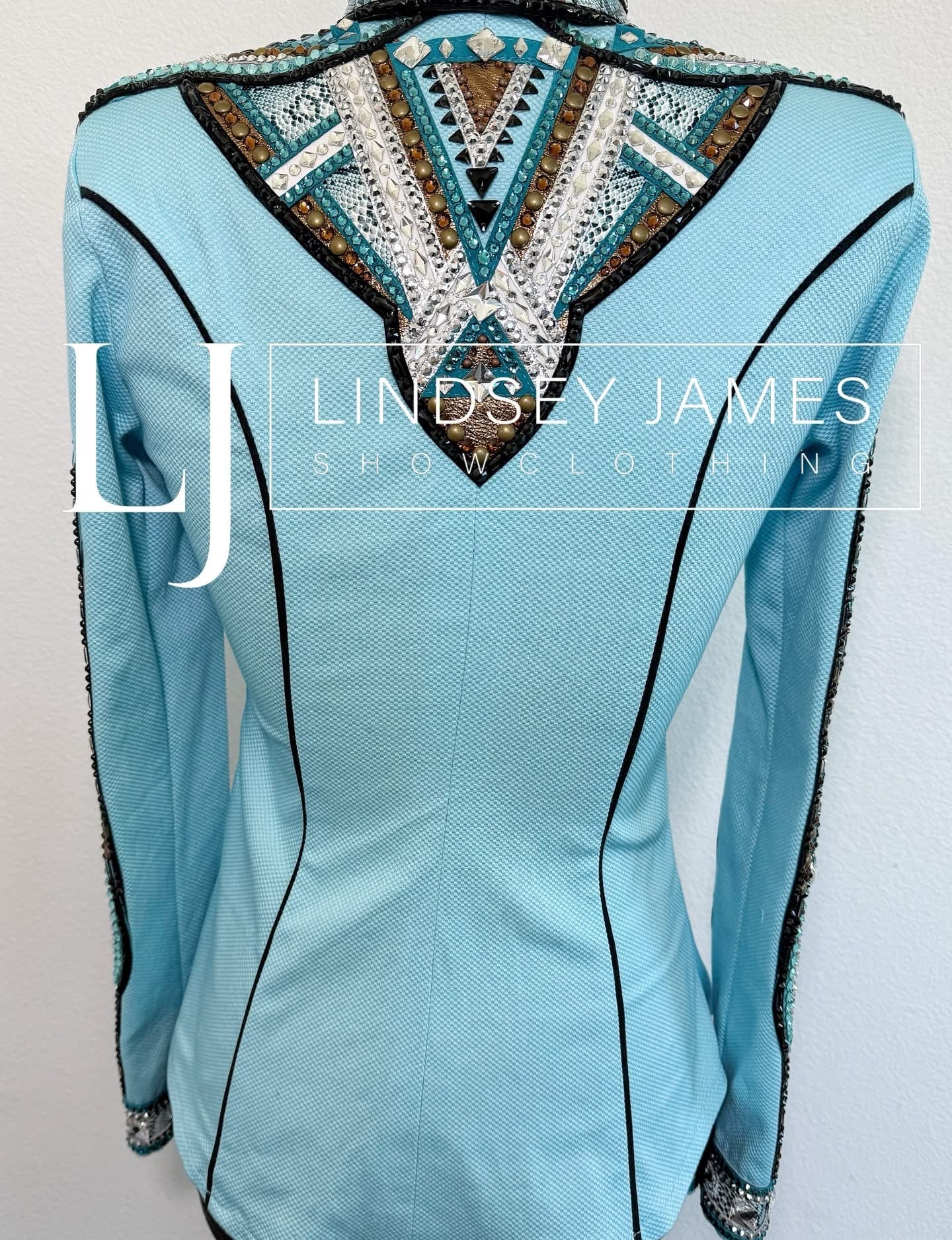 Lindsey James Light Blue, Bronze, Black & White  - Full Sleeve - X-Small/Small