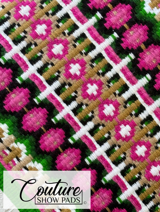 Love Pop Green Couture Show Pad