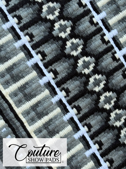 Onyx Breeze Couture Show Pad